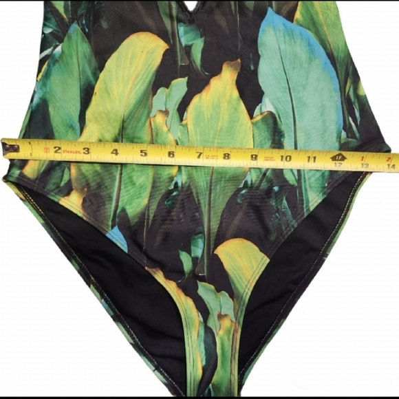 Forever 21 Leaf print One-piece bathing suit Small Green deep v strappy back - Picture 4 of 6